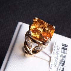 唐婉珠宝  18K金黄水晶戒指   重量11.74g   时尚饰品黄水晶戒指