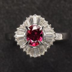沃晶的世界  绝美缅甸红宝石戒指   拍不出它的美  pt900铂金镶嵌