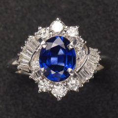 沃晶的世界  绝美豪华斯里兰卡蓝宝戒指，颜色浓郁～pt900铂金镶嵌
