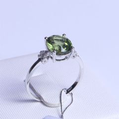 大自然水晶珠宝商行 18K金镶钻绿碧戒指