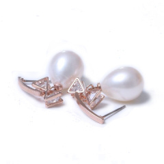 千禧珠宝  珍珠耳环  10-11 925银托 粉色、白色