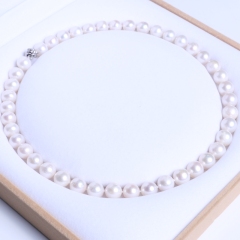 晓燕珠宝  珍珠项链 10-11毫米微瑕圆珠项链
