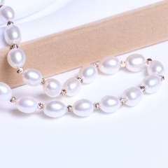晓燕珠宝  珍珠项链 8-9毫米米形夹金色钛钢小珠项链无暇强光