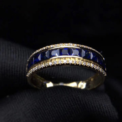 复古宫廷极品蓝宝石戒指 +18K 配南非钻石 主石：1.1克拉  总重：2.22克  钻石：46颗