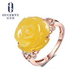 欧采妮 蜜蜡戒指 18K金镶嵌波罗的海琥珀蜜蜡 花朵形状戒指