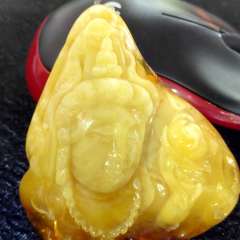 纯天然波罗的海鸡油黄精品雕件观音菩萨